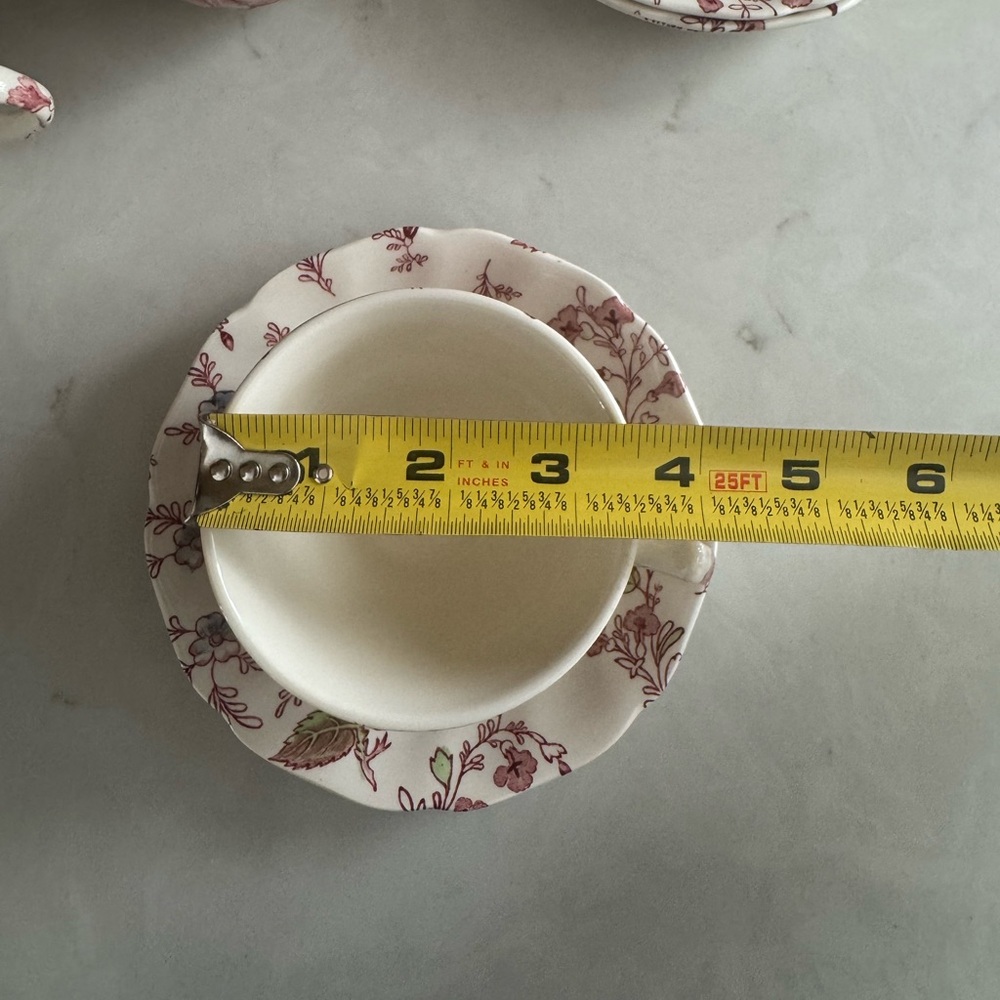 Vintage Johnson Bros. Rose Chintz Tea Cup & Saucer  Made In England Set of 4 - Picture 7 of 9